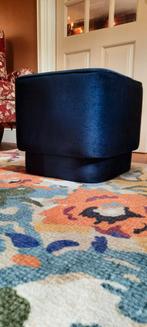 Poef Lauren Karwei donkerblauw velvet !, Minder dan 50 cm, Rond, Minder dan 50 cm, Ophalen of Verzenden