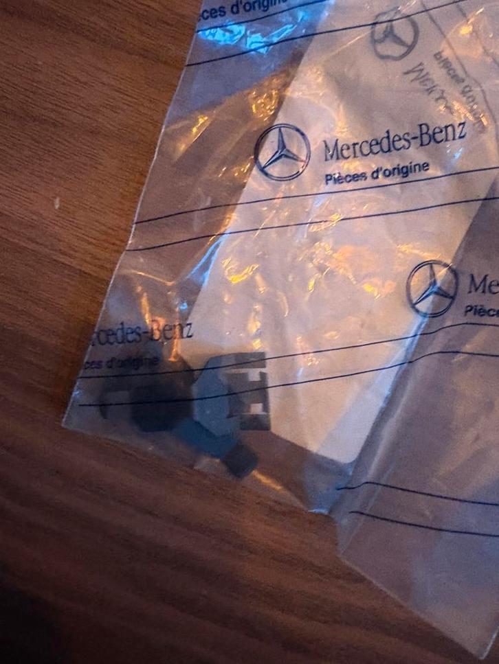 Mercedes-Benz Agrafe – A1079882478, Auto-onderdelen, Ophanging en Onderstel, Mercedes-Benz, Nieuw, Ophalen of Verzenden