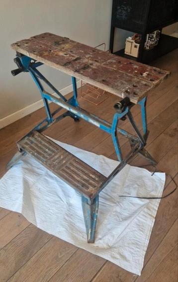 Antieke Werkbank - Stevig & Functioneel beschikbaar voor biedingen