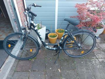 damesfiets beschikbaar voor biedingen
