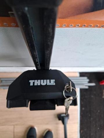 Set thule dakdragers voor Hyundai IX 35 geslotendakrails beschikbaar voor biedingen