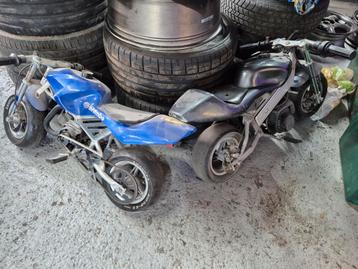 2 mini bikes, 1 start en rijd beschikbaar voor biedingen