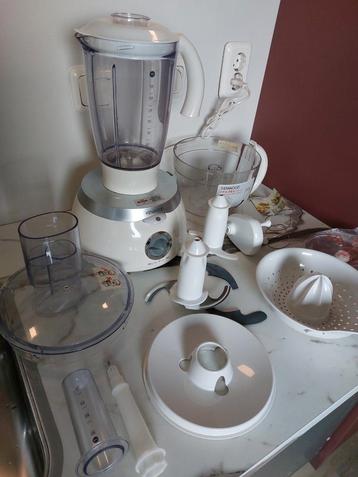Kenwood multipro 750 zo goed als nieuw nooit gebruikt beschikbaar voor biedingen