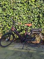 Mooie Bordeaux e-bike, Fietsen en Brommers, Elektrische fietsen, Zo goed als nieuw, 50 km per accu of meer, 55 tot 59 cm, Ophalen