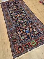 Vintage handgeknoopt perzisch tapijt hamadan 304x131, Info@SlatsAntiek.nl, 100 tot 150 cm, Perzisch, 200 cm of meer