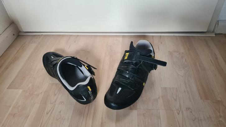 Mavic Avenge wielrenschoenen maat 42 2/3 (maat 41 voeten), Sport en Fitness, Wielrennen, Gebruikt, Schoenen, Ophalen
