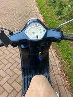 Vespa lx50 geel piaggio c38, Fietsen en Brommers, Scooters | Vespa, Ophalen of Verzenden, Gebruikt, Vespa LX