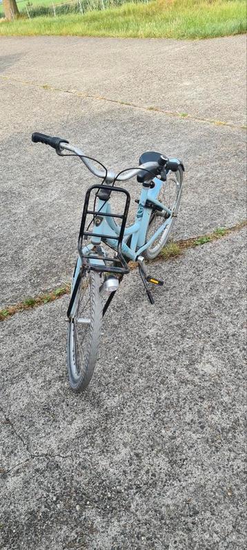 Meisjes Batavus Diva fiets * 24 Inch * beschikbaar voor biedingen
