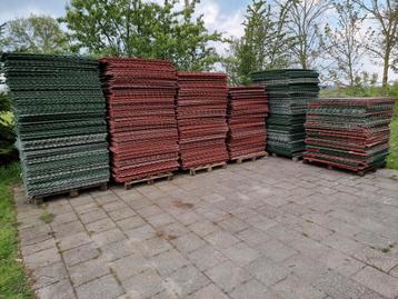 Partij nieuwe voortenttegels. Prijs/m² beschikbaar voor biedingen