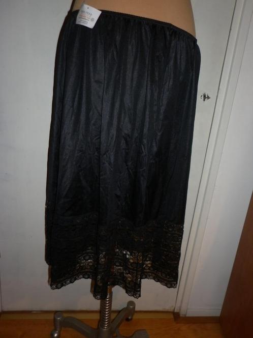 onderrok maat : 52 merk: Sudtrikot, Kleding | Dames, Ondergoed en Lingerie, Overige typen, Zwart, Verzenden