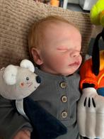 Christopher Reborn pop, Verzamelen, Poppen, Ophalen of Verzenden, Zo goed als nieuw, Pop