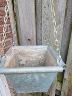 Zinken (gegalvaniserd) hangende bloembakken., Tuin en Terras, Bloembakken en Plantenbakken, Ophalen, Tuin, Gebruikt, Minder dan 30 cm