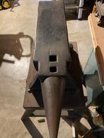 Zwaar 168 kg Gesmeed aambeeld Merk:Carl Schlasse, Ophalen, Gebruikt