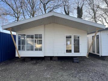 Dubbel Chalet 55m2 8.30 x 6.60 m CV Airco Winterhard beschikbaar voor biedingen