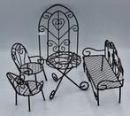 Drie tuinsetjes van ijzer voor het poppenhuis, Ophalen of Verzenden, Gebruikt, Gebruiksvoorwerp