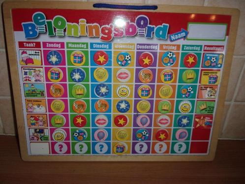 Beloningsbord voor kinderen met magneetjes memo bord kids, Huis en Inrichting, Woonaccessoires | Memoborden, Gebruikt, Magneetbord