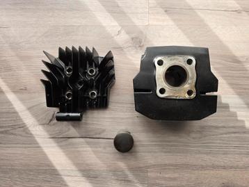 Honda 80cc cilinder, zuiger en MT8 kop, met lichte krassen beschikbaar voor biedingen