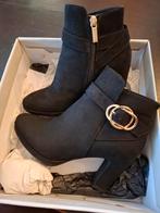 Enkellaarsjes Tamaris z.g.a.n.! Mt 37 zwart, Kleding | Dames, Ophalen of Verzenden, Zo goed als nieuw, Zwart