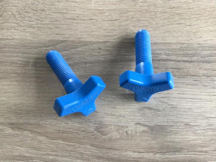 Twinny Load sterbout - schroef fietsendrager - crank bout, Auto diversen, Fietsendragers, Zo goed als nieuw, Fietsendrager-accessoire