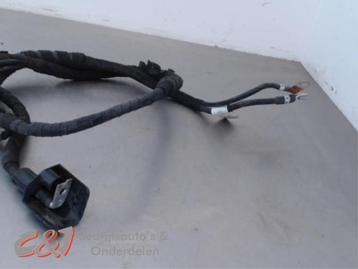 Kabelboom motorruimte van een Volkswagen Crafter beschikbaar voor biedingen