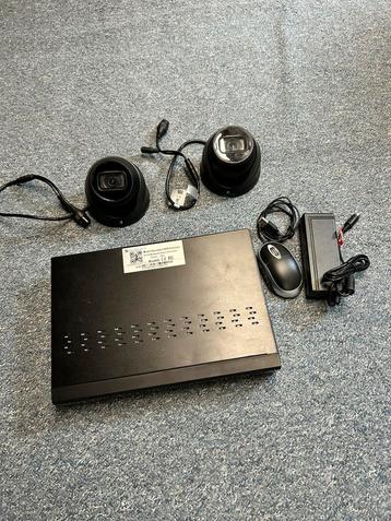 Securetech NVR 8 Kanalen Recorder + Camera's beschikbaar voor biedingen