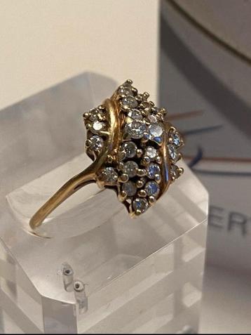 14 karaat gouden ring met  0.35ct diamanten maat 17.5