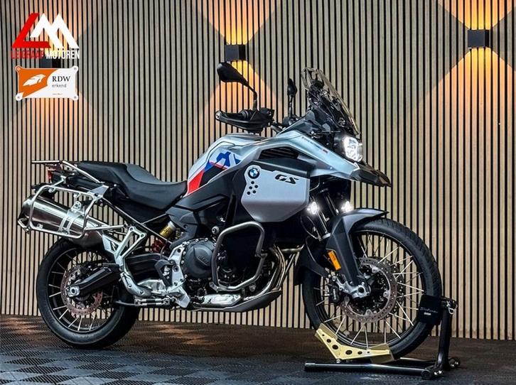 BMW F 900 GS ADVENTURE - 2025 - Alle opties - BTW -, Motoren, Motoren | BMW, Bedrijf, Overig, meer dan 35 kW, 2 cilinders