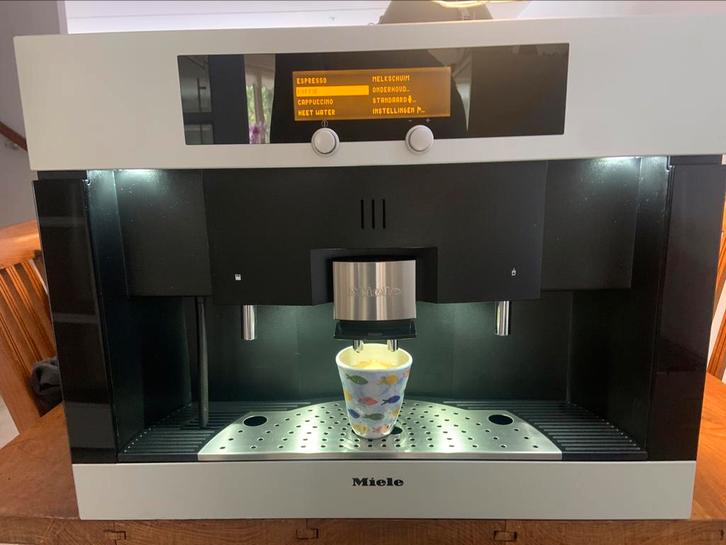 MIELE CVA4060 INBOUW ESPRESSO, Witgoed en Apparatuur, Koffiezetapparaten, Refurbished, Koffiebonen, Koffiemachine, Afneembaar waterreservoir