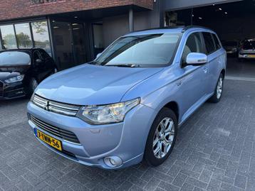 Mitsubishi Outlander 2.0 PHEV Instyle SCHUIFDAK LEDER TREKHA beschikbaar voor biedingen