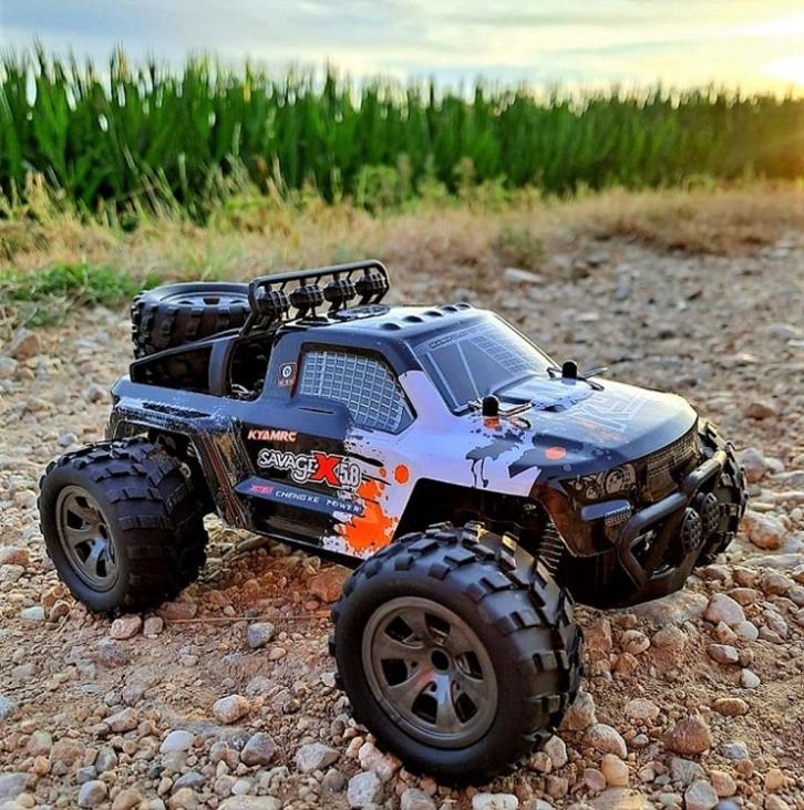RC Monster Truck US YANKEE, Hobby en Vrije tijd, Modelbouw | Radiografisch | Auto's, Nieuw, Auto offroad, Elektro, Overige schalen
