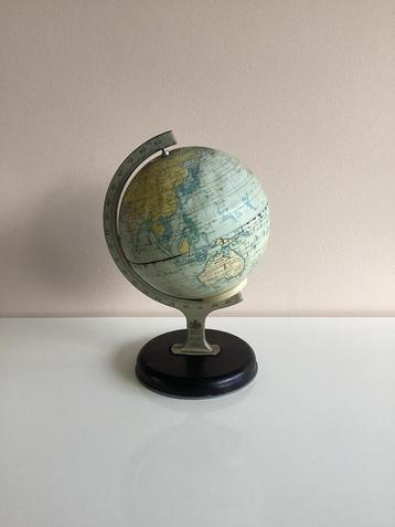vintage Engelse  blikken wereldbol/globe Chad valley no 1017 beschikbaar voor biedingen