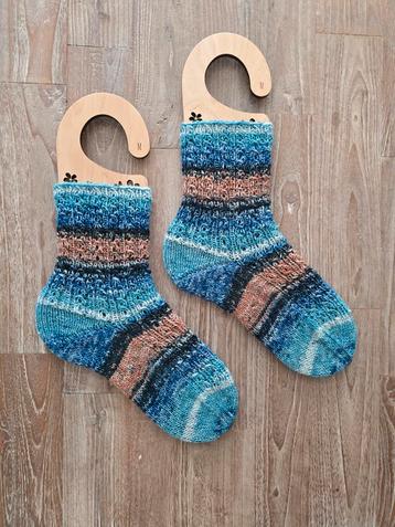 Handgebreide wollen sokken, maat 37/38 beschikbaar voor biedingen