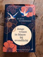 Jonge vrouw in blauw bij avondlicht - Alena Schröder, Ophalen of Verzenden, Zo goed als nieuw, Nederland