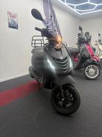 Piaggio Zip sp-line 2022 e5 FULL/BROM/NIEUWSTAAT., Ophalen, Maximaal 45 km/u, Zip, Zo goed als nieuw