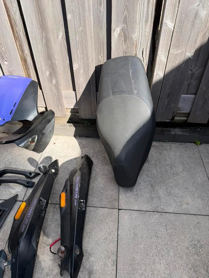 Runner kappenset/onderdelen, Fietsen en Brommers, Brommeronderdelen | Scooters, Zo goed als nieuw, Overige merken, Kap, Ophalen of Verzenden