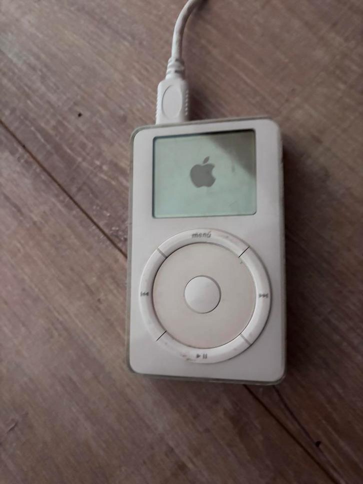 iPod  - 20 Gig, Audio, Tv en Foto, Mp3-spelers | Apple iPod, Gebruikt, Classic, 10 tot 20 GB, Zilver, Ophalen of Verzenden