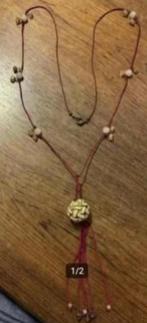 Rode halsketting, ketting leuk bolletje, kraaltjes, steentje, Sieraden, Tassen en Uiterlijk, Overige materialen, Verstelbaar, Ophalen of Verzenden