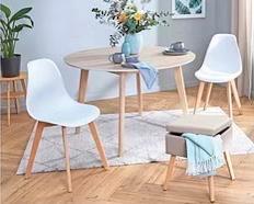 2 witte kuipstoelen nieuw in doos beschikbaar voor biedingen