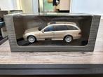 1:18 Mercedes E class combi in dealer verpakking, Ophalen of Verzenden, Zo goed als nieuw