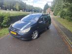 Peugeot 307 2.0 16V SW 2005 Zwart Cruise control, Stof, 74 €/maand, 4 cilinders, 7 stoelen