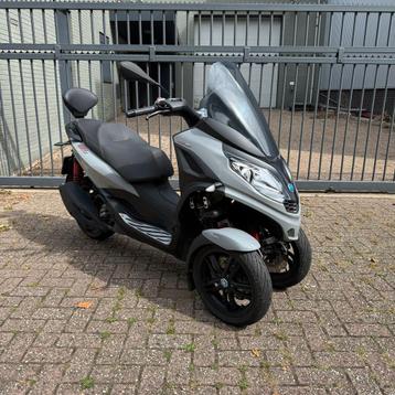 PIAGGIO MP3 300 HPE Sport - VERKOCHT! beschikbaar voor biedingen