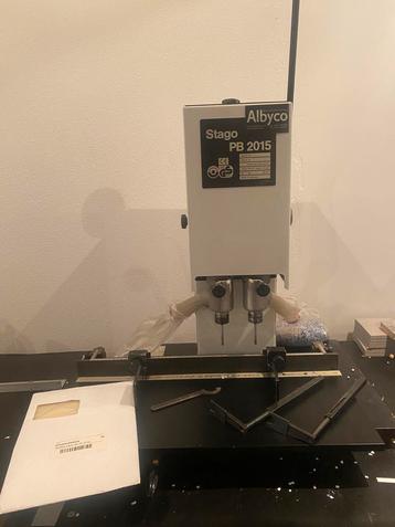 Stago PB2015 2-kops papierboor beschikbaar voor biedingen
