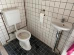 Complete wc met spoelbak, wasbak en rolhouder, Ophalen, Gebruikt