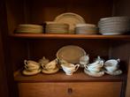 Compleet Servies / Rustig Design / Antiek, Antiek en Kunst, Antiek | Servies compleet, Ophalen