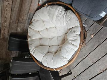 Grote lounge stoel te koop beschikbaar voor biedingen