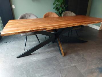 Boomstamtafel 220x100 - Nieuw - Spinpoot beschikbaar voor biedingen