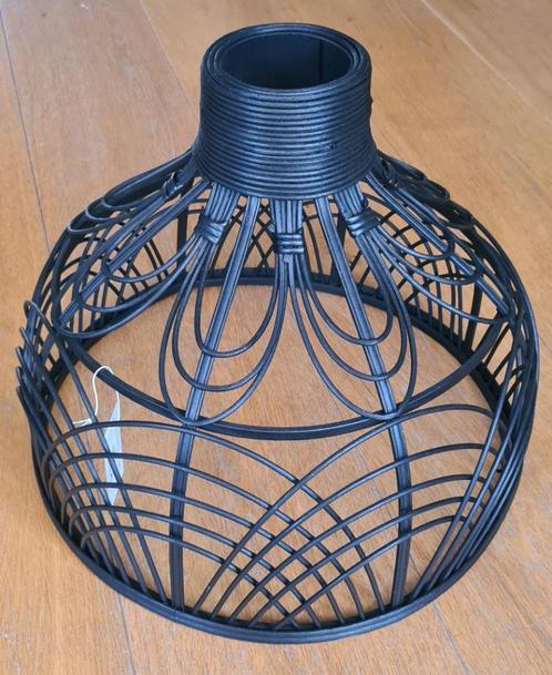 Rotan hanglamp zwart, Huis en Inrichting, Lampen | Hanglampen, Nieuw, Minder dan 50 cm, Metaal, Overige materialen, Ophalen of Verzenden