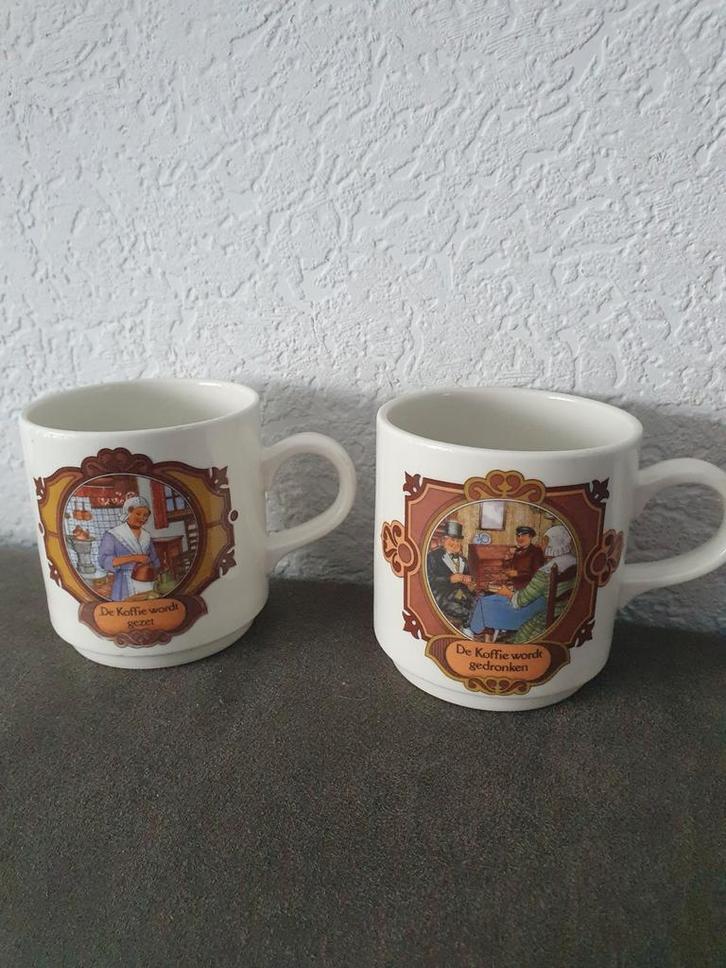 Douwe Egberts koffiemokken, Huis en Inrichting, Keuken | Servies, Nieuw, Kop(pen) en/of Schotel(s), Overige stijlen, Ophalen of Verzenden