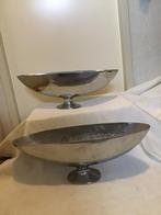 Metalen bloembakken, Tuin en Terras, Bloembakken en Plantenbakken, Ophalen of Verzenden, Zo goed als nieuw, Rond, Metaal