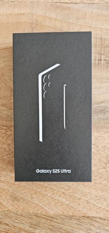 Samsung Galaxy S25 Ultra 1TB Titanium Jetblack - !Nieuw! beschikbaar voor biedingen
